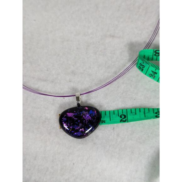Dichroic pendant neckwire is 18" long pendant is 11/4" x 1 3/8" - Picture 5 of 8